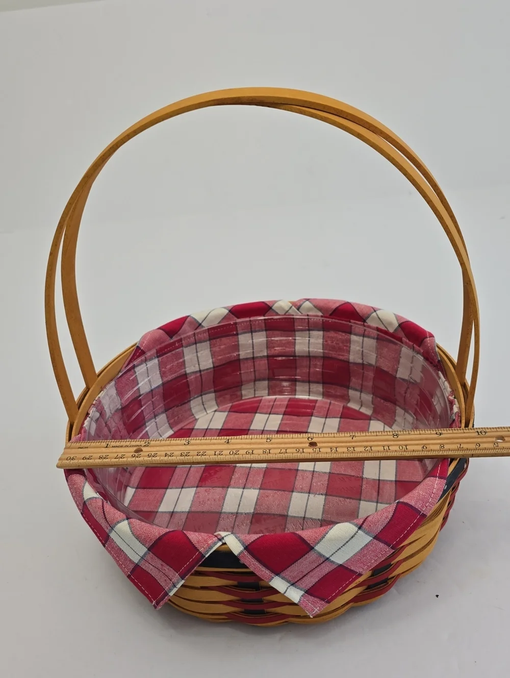 Longaberger 2002  All American Casserole Basket With Liner Protector